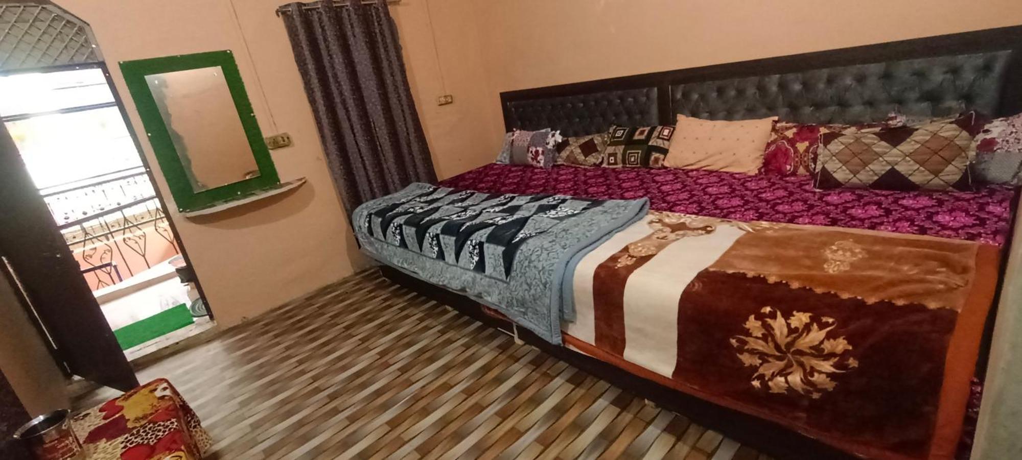 Hotel Shree Gopal Niketan Mathura Exterior foto